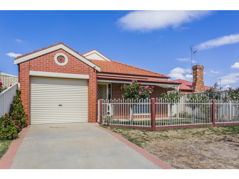 2/1 Elizabeth Street, Echuca VIC 3564