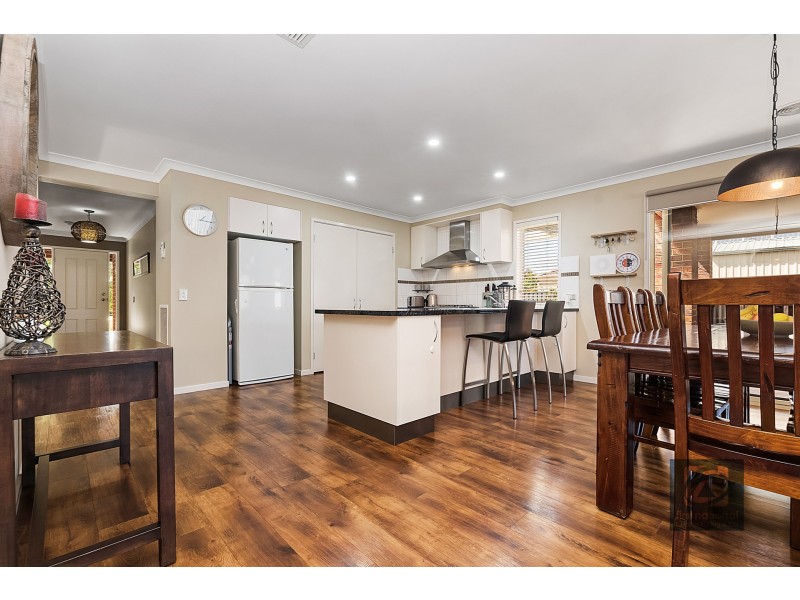 53 Declan Way, Echuca VIC 3564