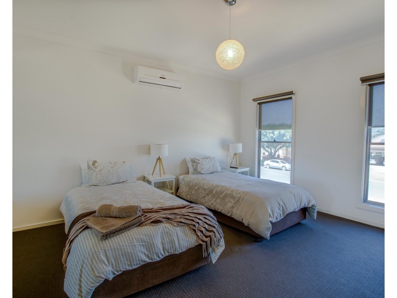 212 McKinlay Street, Echuca VIC 3564