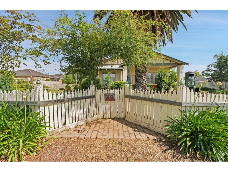 38 Echuca Street, Moama NSW 2731