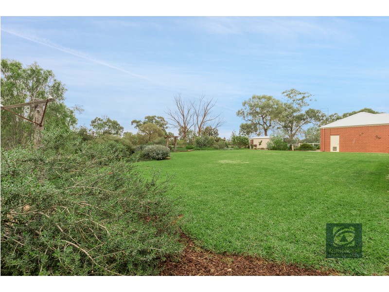 14 Hollara Drive, Moama NSW 2731