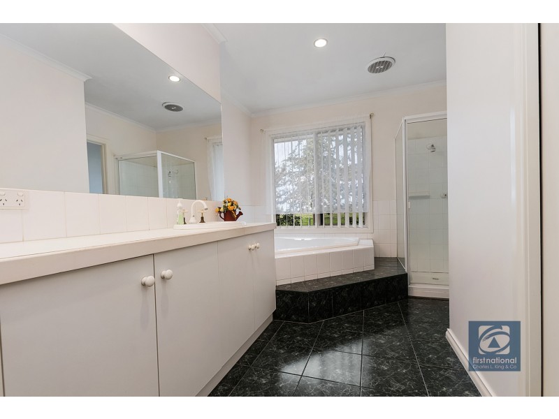 36 Glanville Road, Echuca VIC 3564