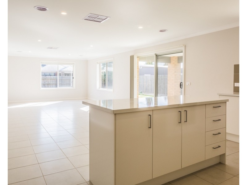 9 Lakeview Drive, Moama NSW 2731