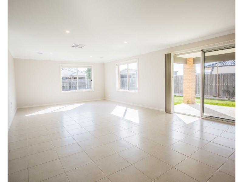 9 Lakeview Drive, Moama NSW 2731