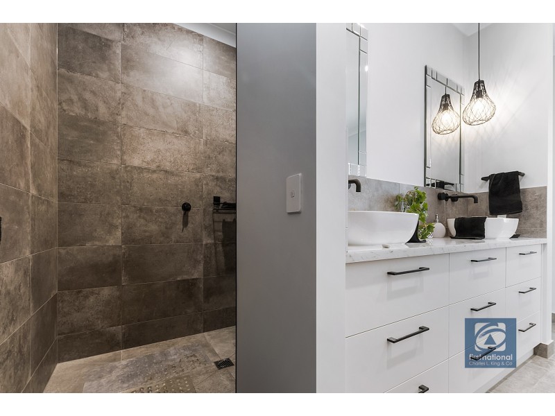 1 Apera Avenue, Moama NSW 2731