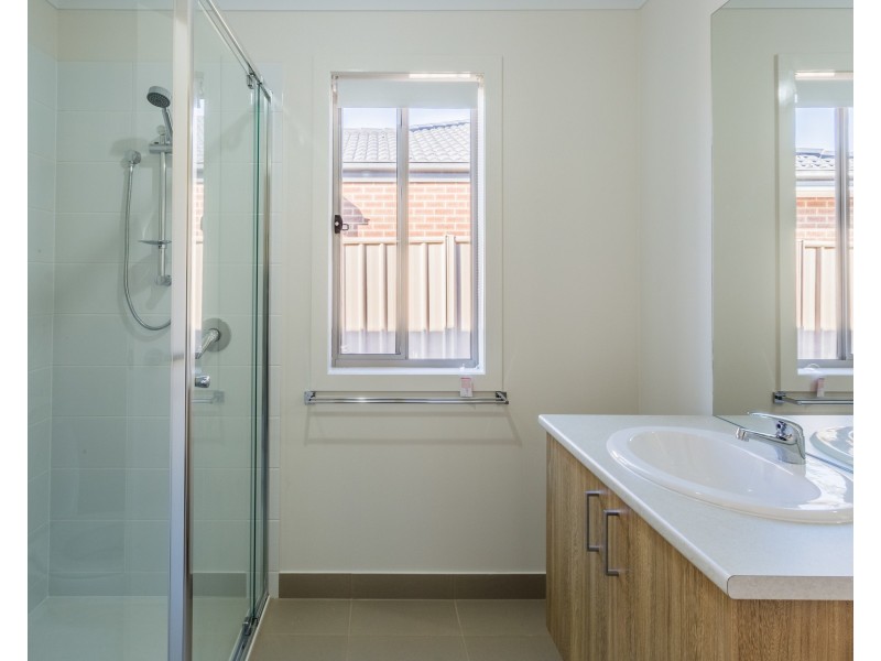 22 Maker Parade, Echuca VIC 3564