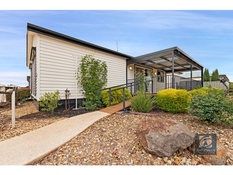 12 Perry Place, Moama NSW 2731
