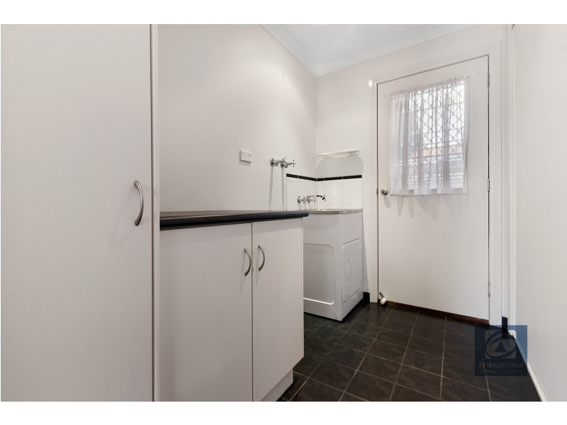 12 Perry Place, Moama NSW 2731