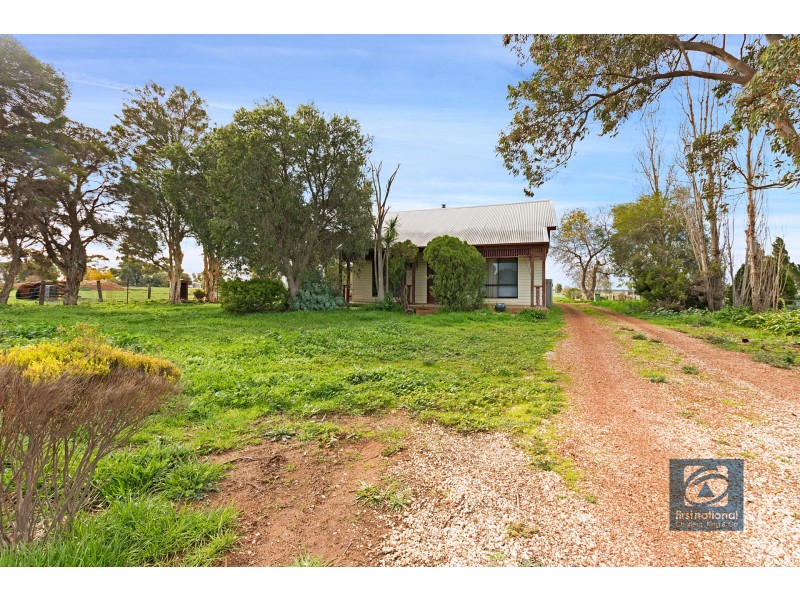 1107 Simmie Road, Echuca VIC 3564