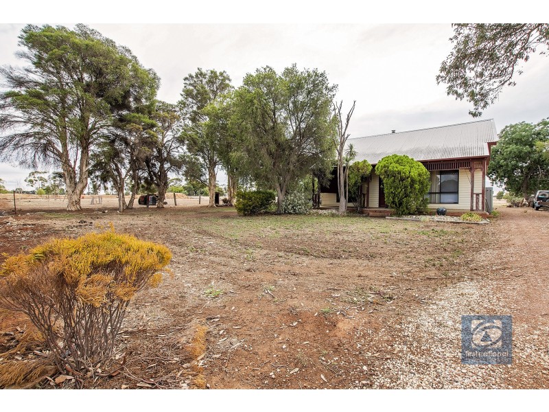 1107 Simmie Road, Echuca VIC 3564