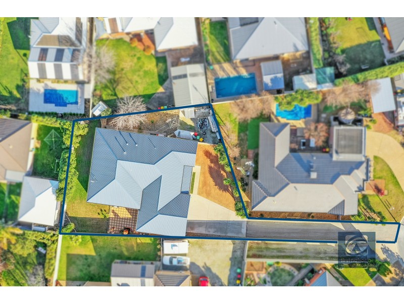 10 Lomond Court, Moama NSW 2731