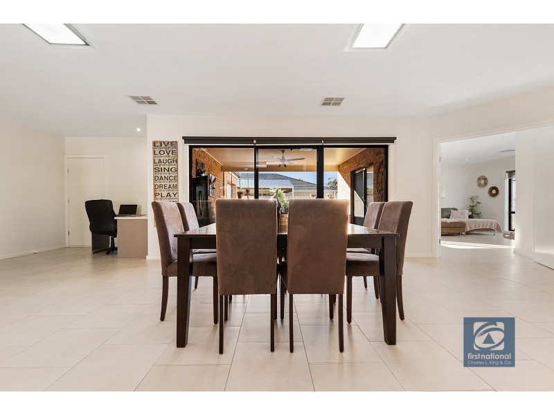 10 Lomond Court, Moama NSW 2731