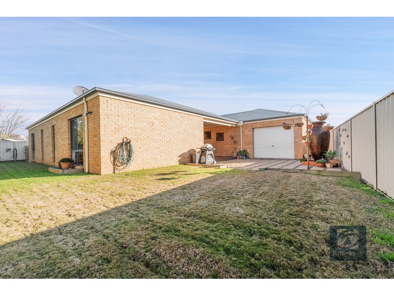 10 Lomond Court, Moama NSW 2731