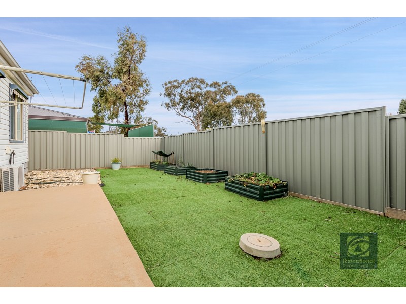 42 Swan Boulevard, Moama NSW 2731