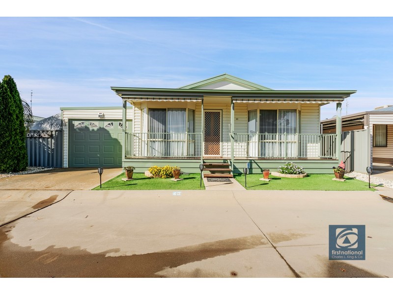 43 Swan Boulevard, Moama NSW 2731
