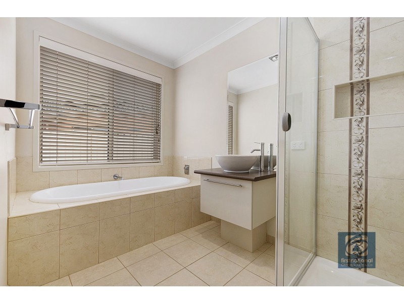 9/33 Federal Street, Echuca VIC 3564