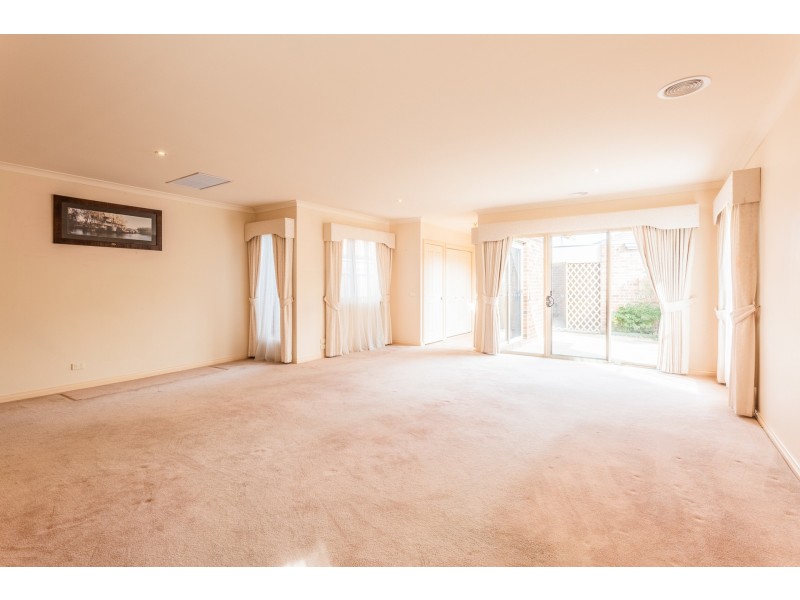 2/25 Hare Street, Echuca VIC 3564