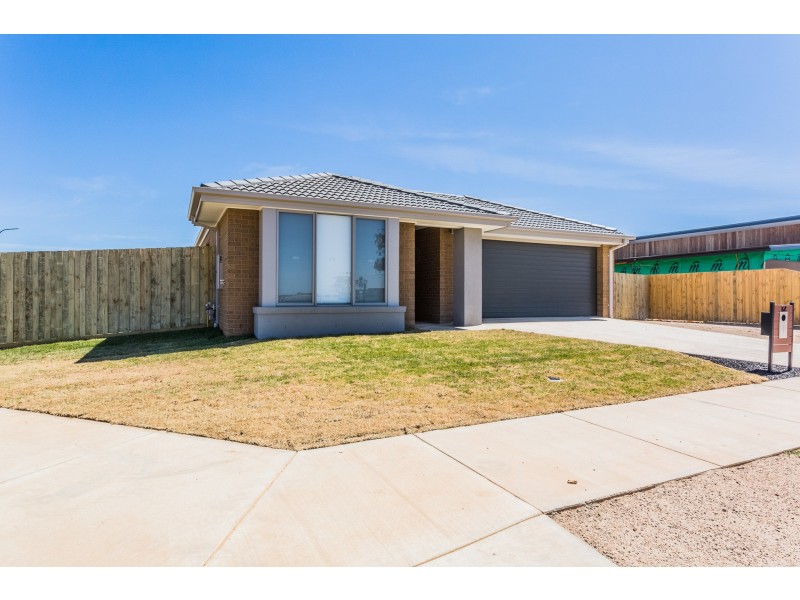 12 Apera Avenue, Moama NSW 2731