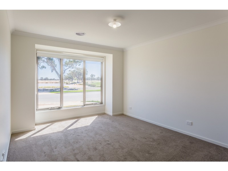 12 Apera Avenue, Moama NSW 2731