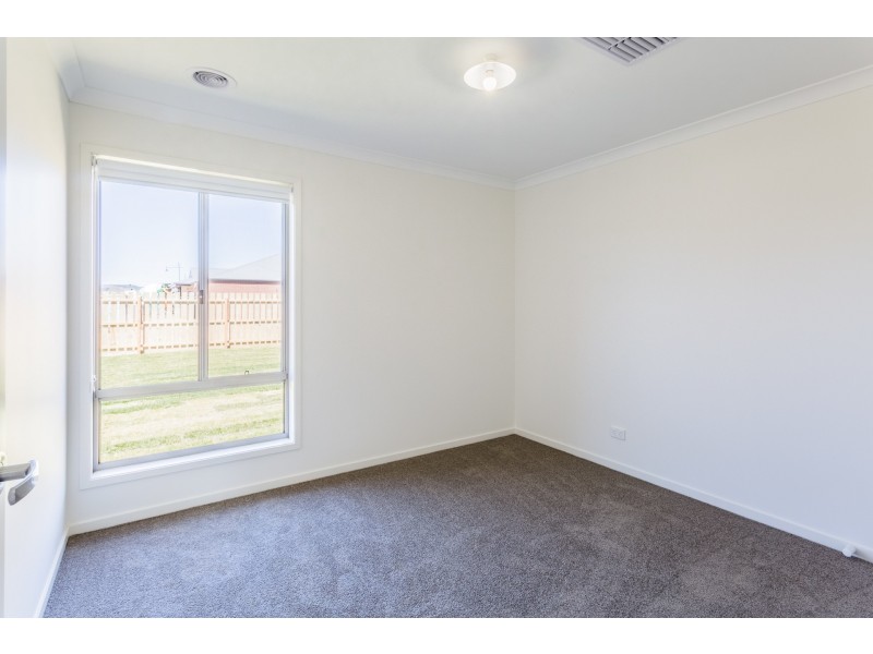 12 Apera Avenue, Moama NSW 2731