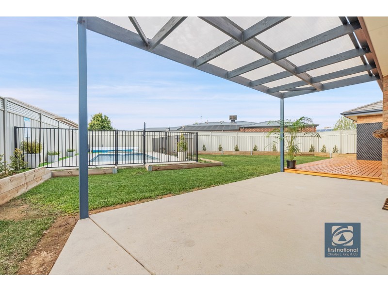 11 Kinross Court, Moama NSW 2731
