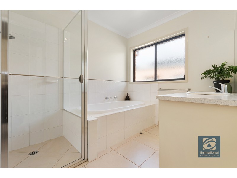 11 Kinross Court, Moama NSW 2731