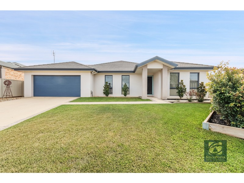 11 Kinross Court, Moama NSW 2731