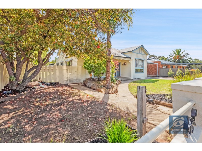 138 Pakenham Street, Echuca VIC 3564
