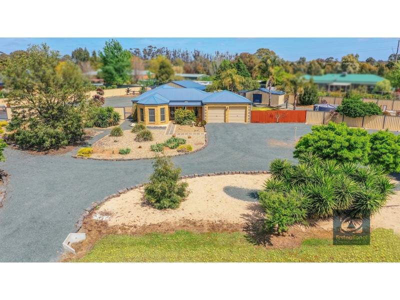 8 Tasman Court, Echuca VIC 3564