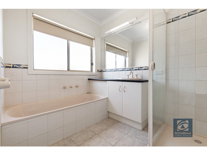 8 Tasman Court, Echuca VIC 3564