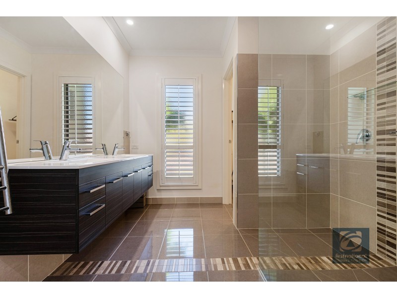 3 Healey Court, Moama NSW 2731