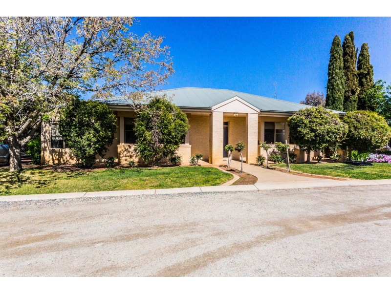 84 Scott Road, Echuca VIC 3564