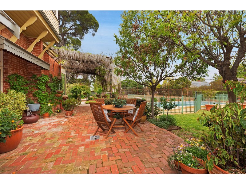 12 Tyler Street, Echuca VIC 3564