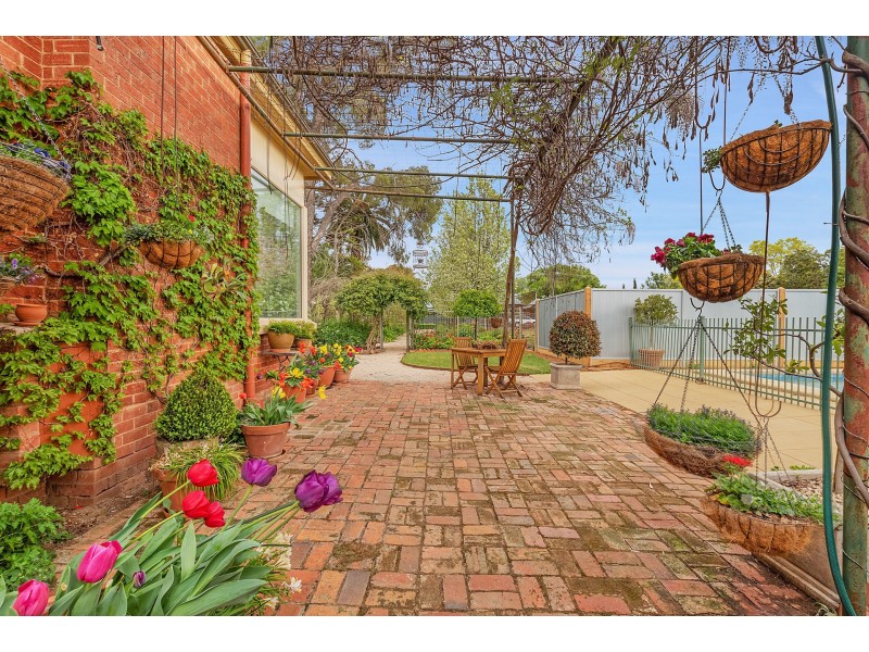 12 Tyler Street, Echuca VIC 3564