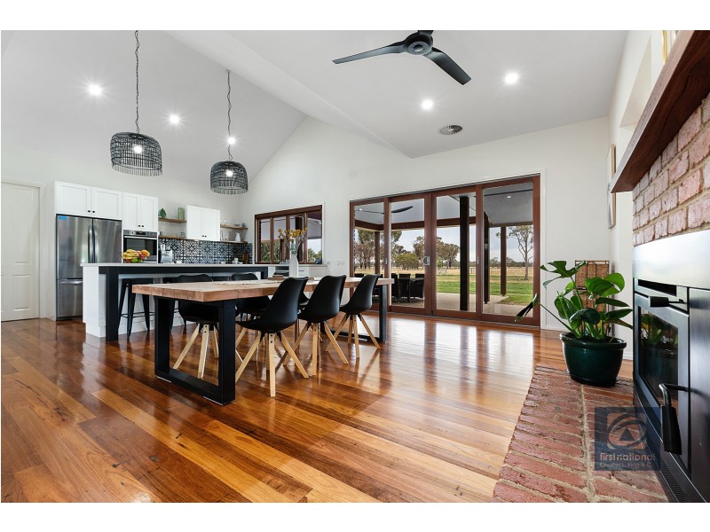 66 Stratton Road, Echuca VIC 3564