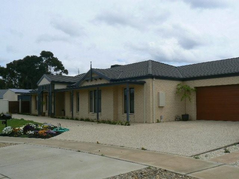 3 Marv Court, Echuca VIC 3564