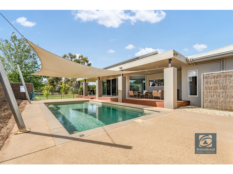 3 Silver Gums Place, Moama NSW 2731