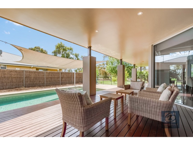 3 Silver Gums Place, Moama NSW 2731