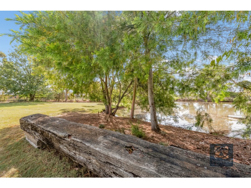 3 Silver Gums Place, Moama NSW 2731