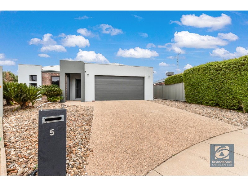 5 Yeovil Court, Echuca VIC 3564