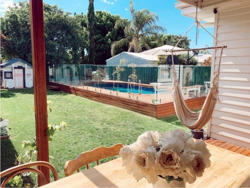 16 Fleming Street, Echuca VIC 3564