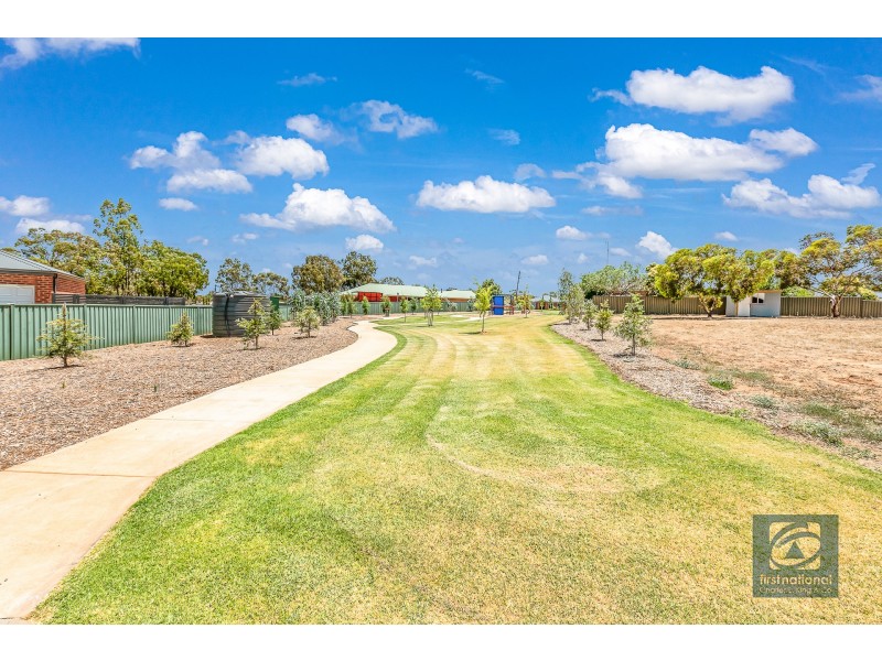 4 Opitz Court, Mathoura NSW 2710
