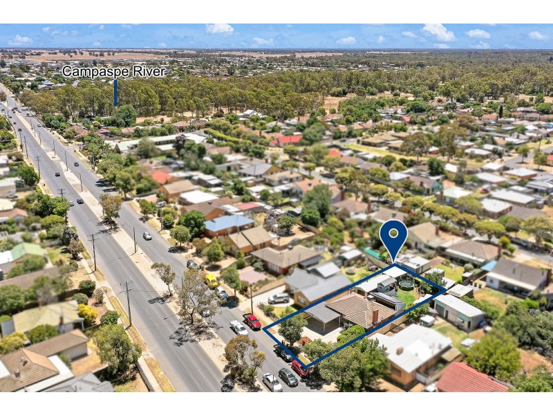 244 Ogilvie Avenue, Echuca VIC 3564