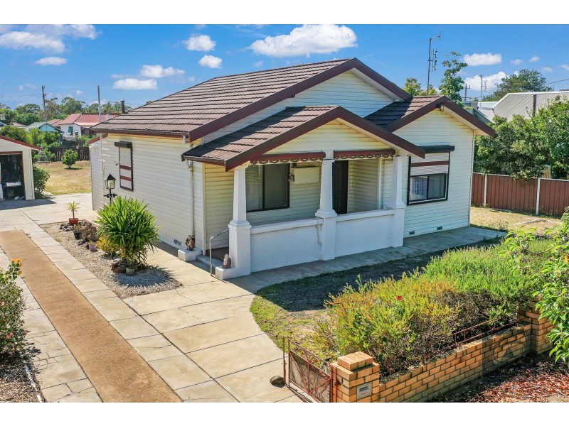 24 Barry Street, Echuca VIC 3564