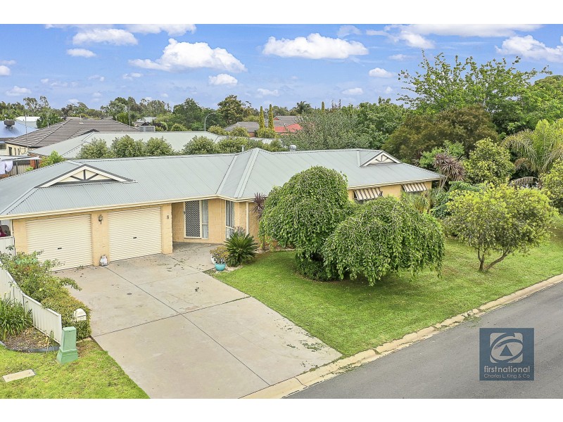 8 Stromness Court, Moama NSW 2731