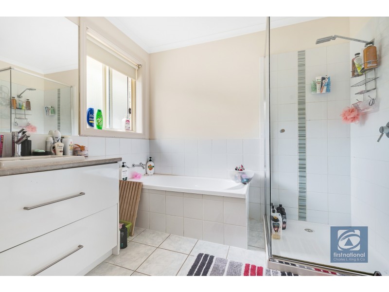 8 Stromness Court, Moama NSW 2731
