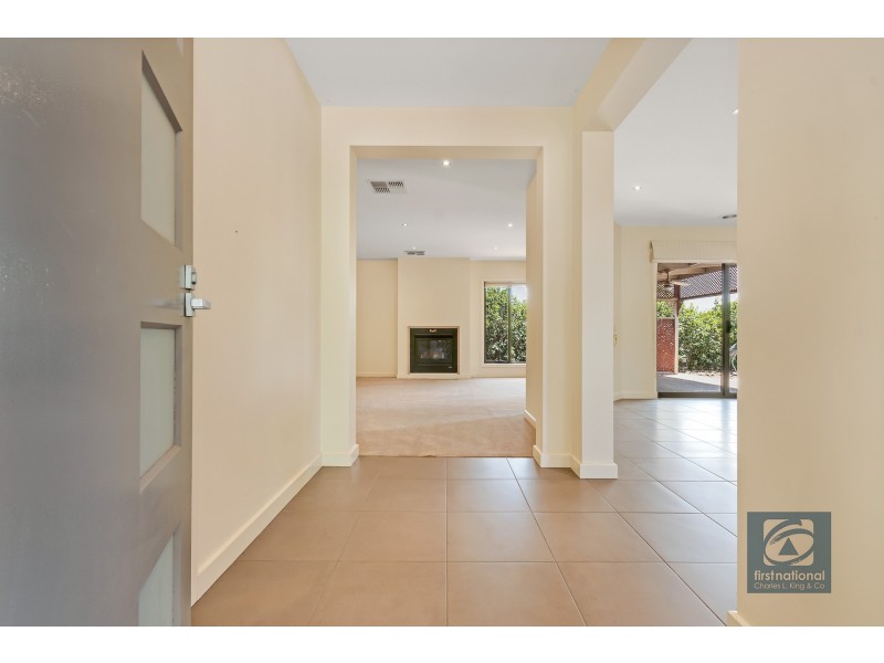 3 Canterbury Place, Echuca VIC 3564