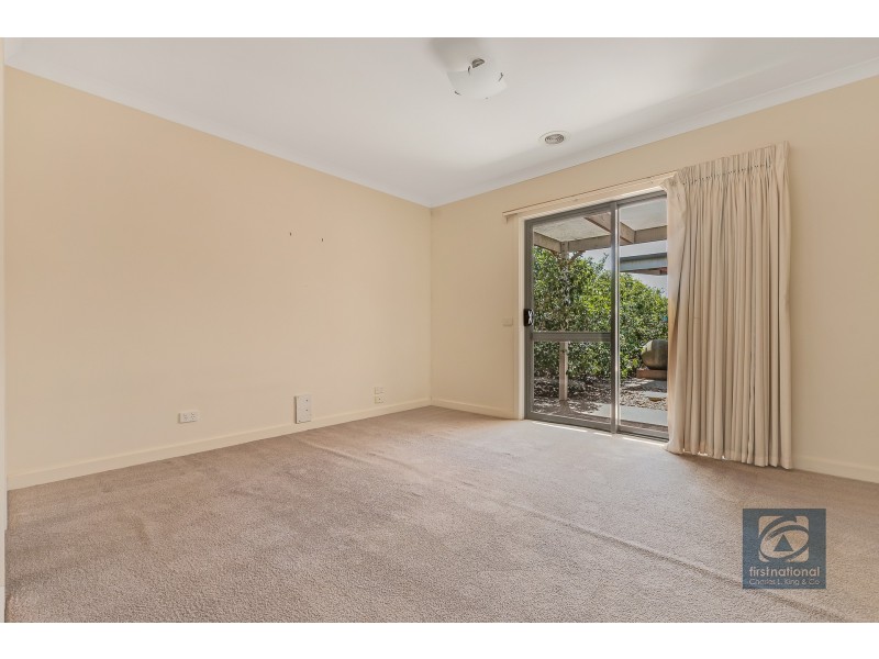 3 Canterbury Place, Echuca VIC 3564