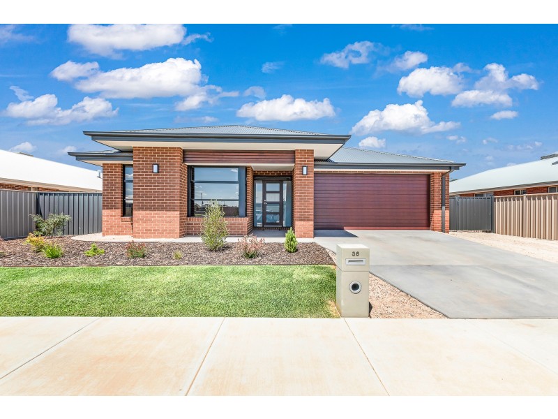 36 Maker Parade, Echuca VIC 3564