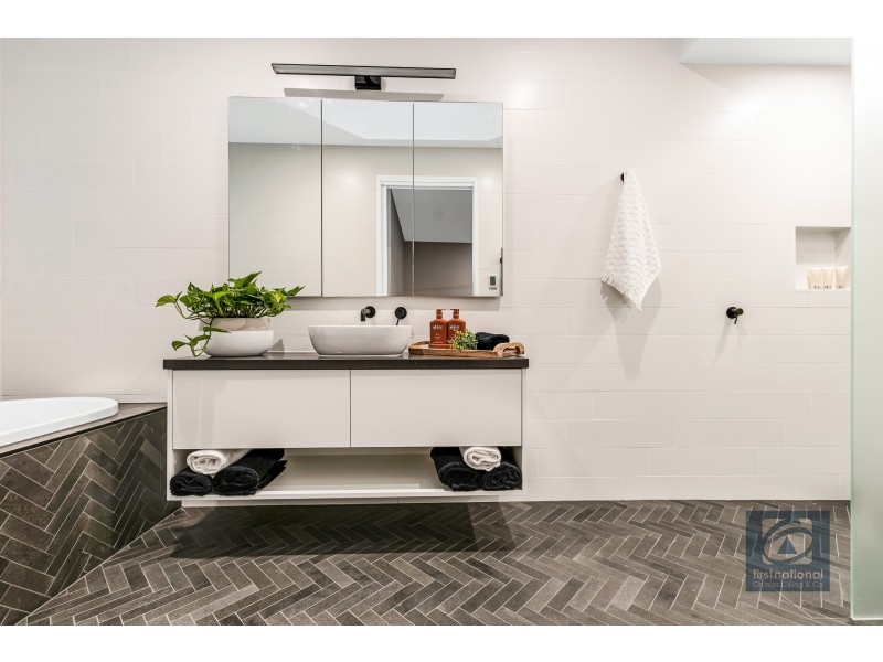 89 Hare Street, Echuca VIC 3564